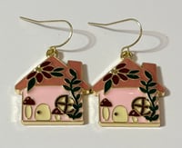 pink cottage