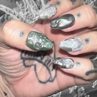 Image 3 of Green Mass Clawz