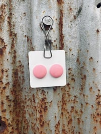 19mm ~ Pink Button Studs