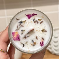 Image 3 of cucumber melon scented fruit candle