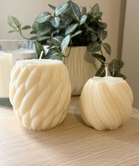 Image 2 of Small decorative candle