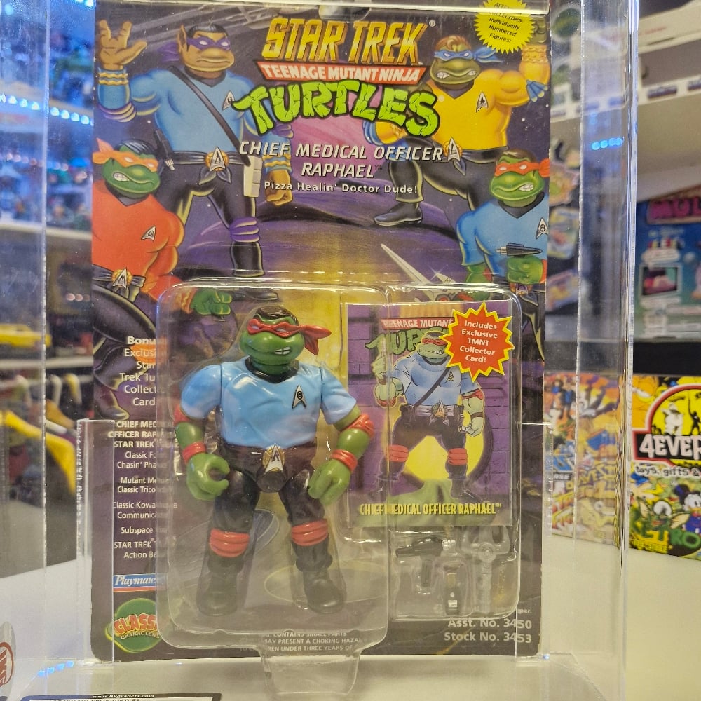 Image of UK Graded 80% Teenage Mutant Ninja Turtles TMNT Star Trek Chief Medical Officer Raphael (1994)