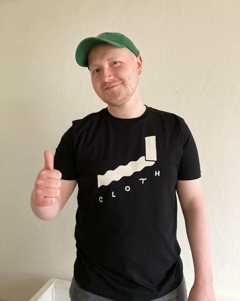 'White Door' Tee Image 2