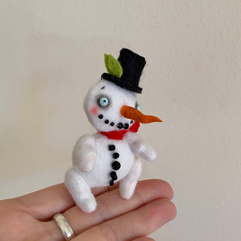 Image of Spooky Snowman #1