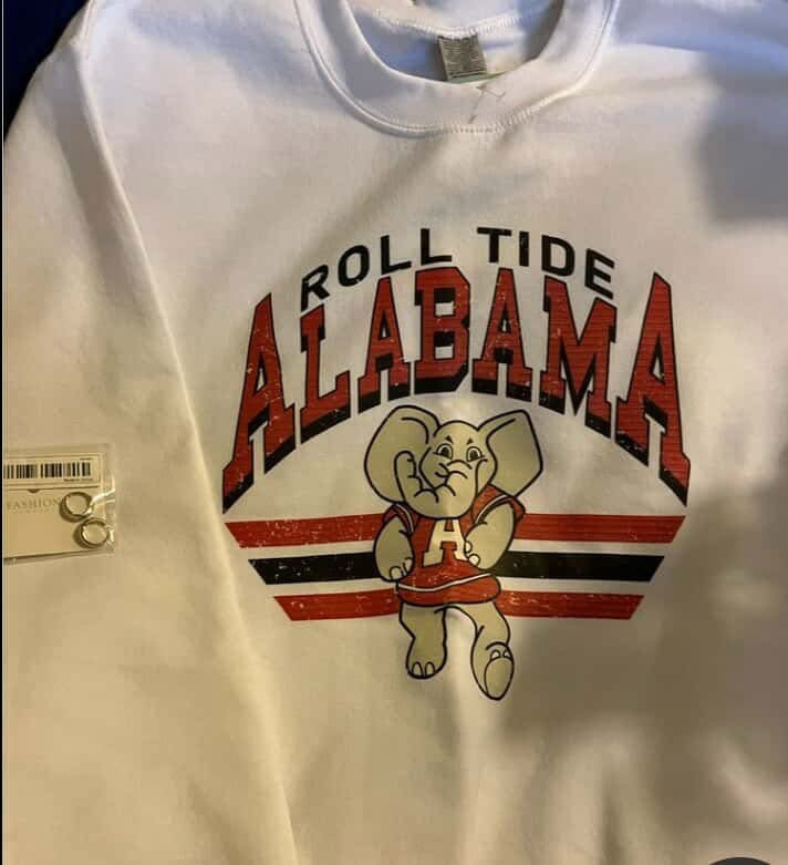 Image of Skylar Foundation/ Alabama Sweatshirt Size Small w/ earrings