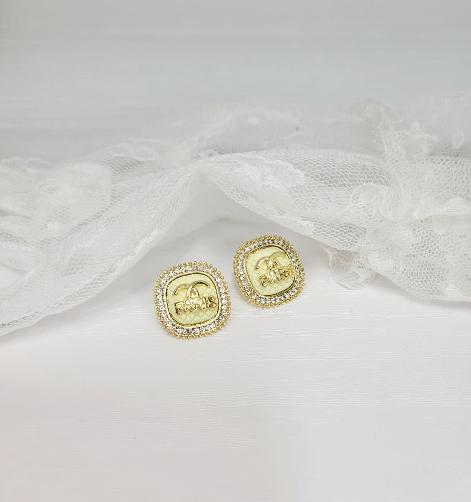 Image of Paris Stud Earrings 