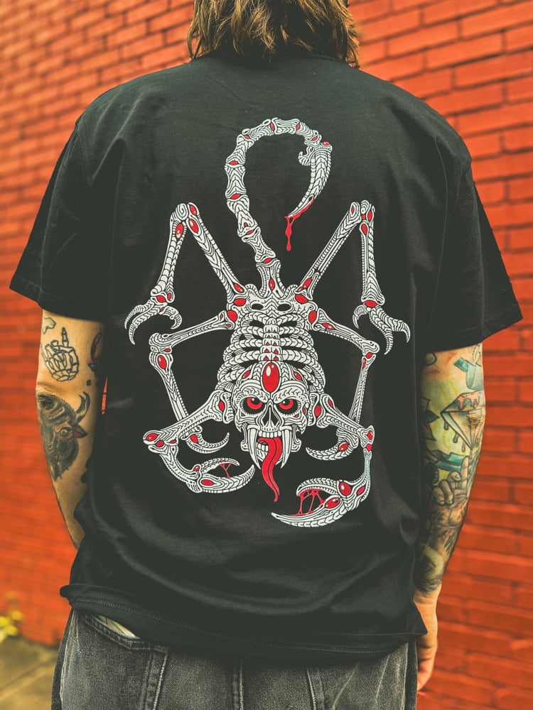 Image of SKULLORPION TEE
