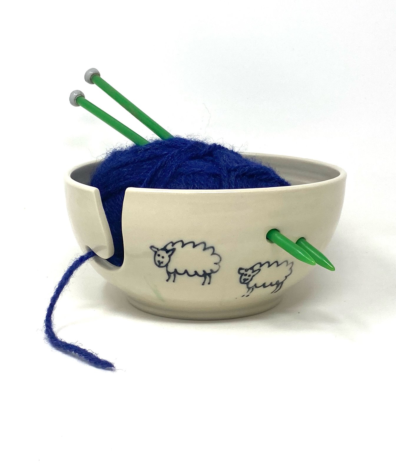 Medium Yarn fashion bowl