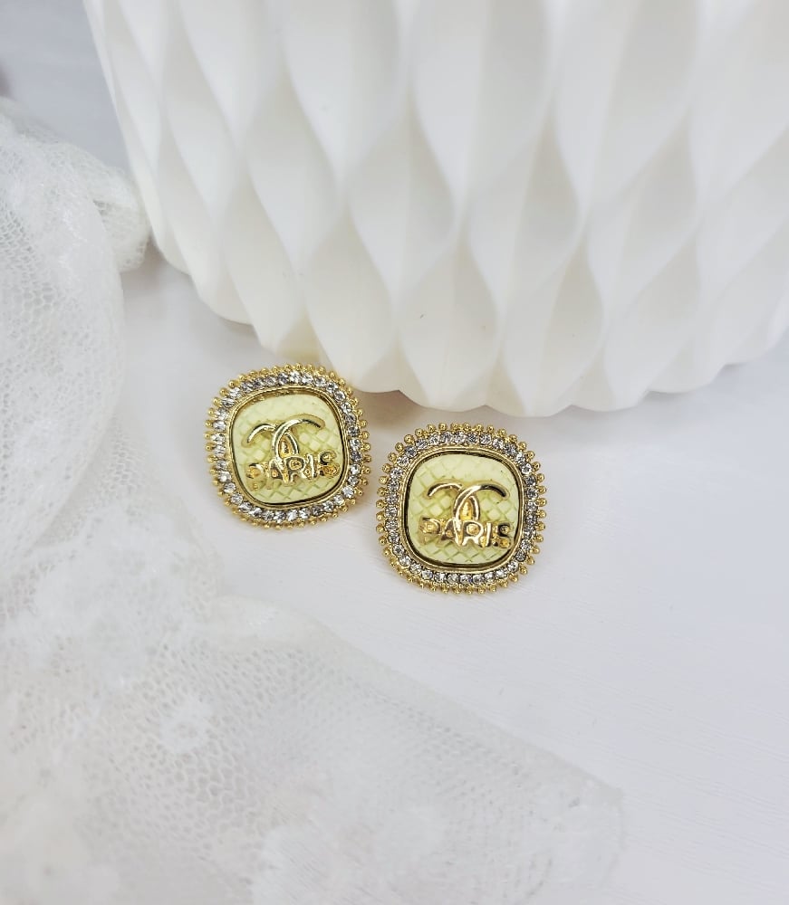Image of Paris Stud Earrings 