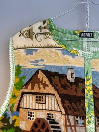 Image 4 of The millers house (l/xl)