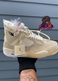 Off-White Jordan 4s