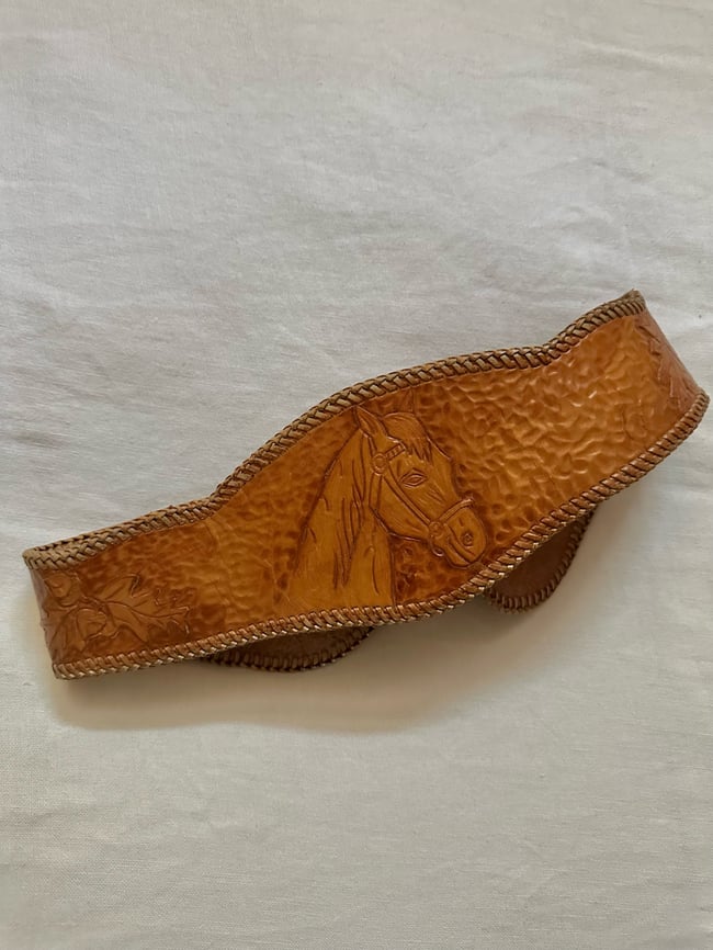 60s tooled leather western theme horse belt 