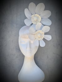 Image 1 of 'Haven' in Ivory