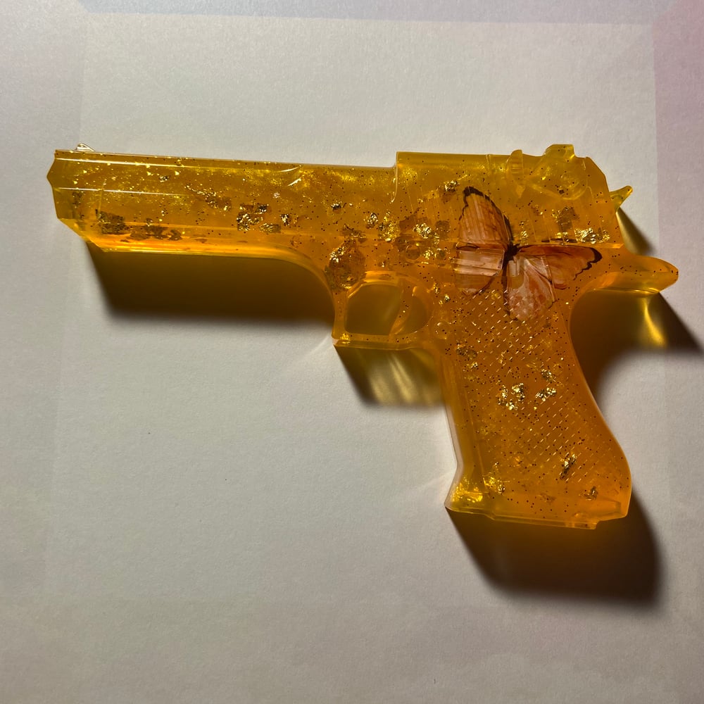 Image of Golden Butterfly Gun