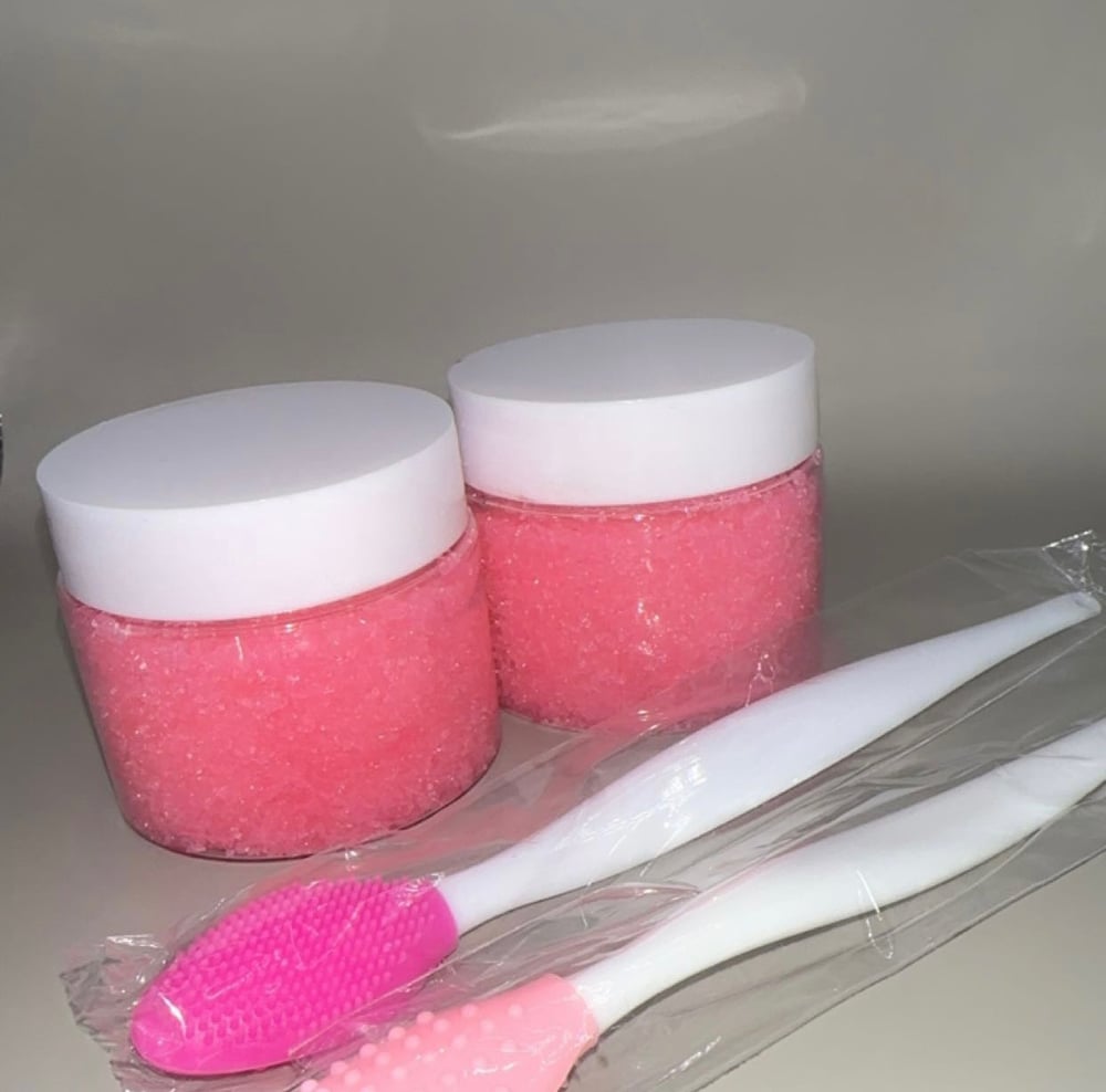 Image of Lavish Lip Scrub