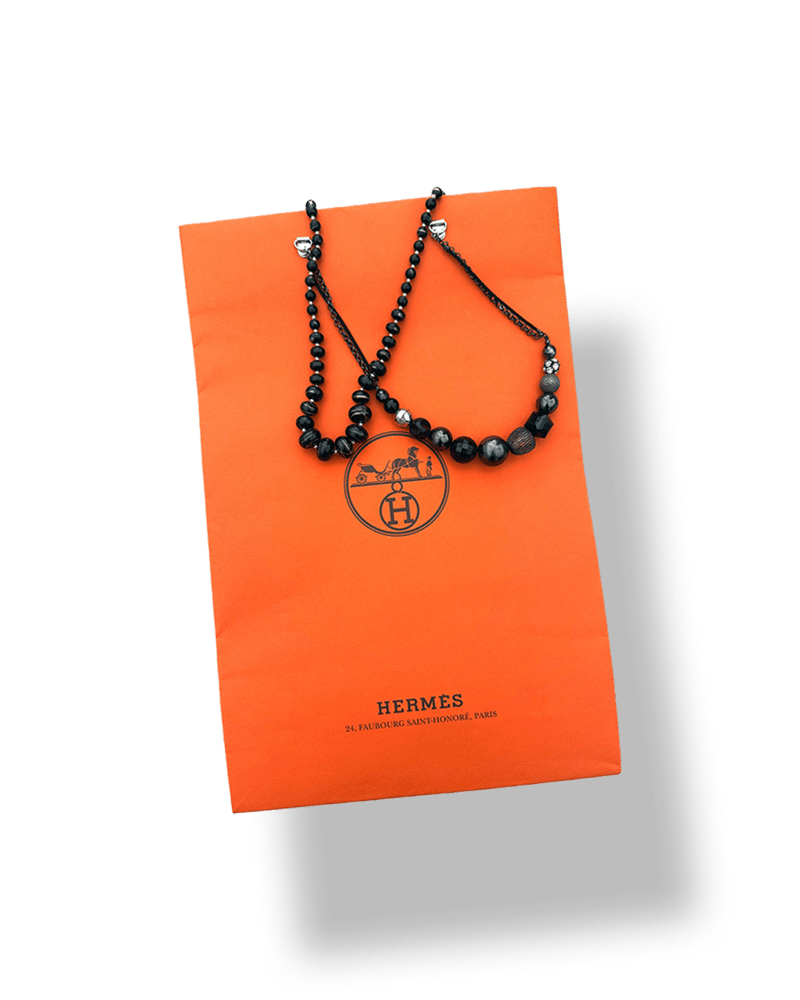 Image of Jewellery Shopper