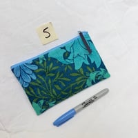 Image 3 of William Morris Pouch No.5