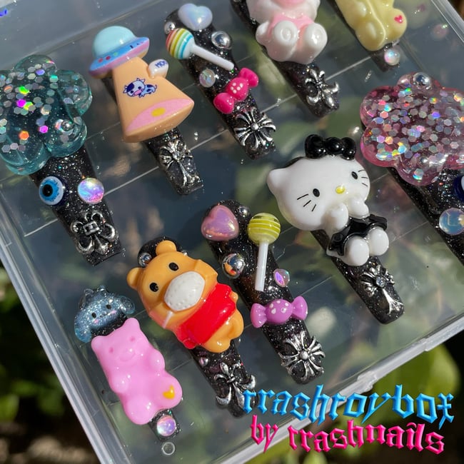 "Candy Goth" 🔗 Medium