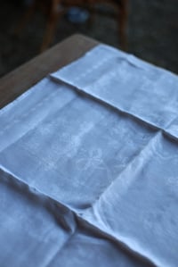 Image 2 of 1 französische Serviette mit Monogram  nicht entzifferbar