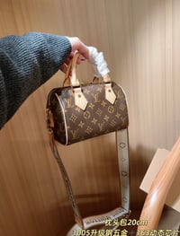 Image 1 of LV Speedy Bandoulière 20