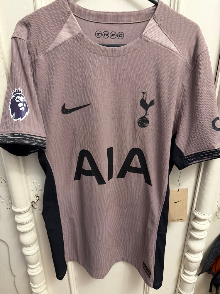 Image of NEW Tottenham Hotspur “SON 7” Match Issued 2023/24 Third Shirt + patches