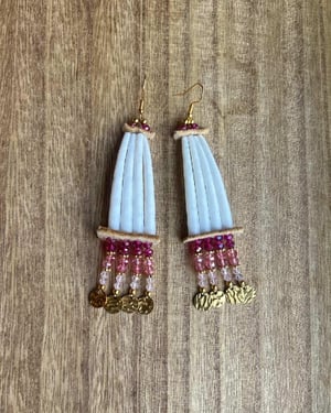 Image of Dentalium earrings 
