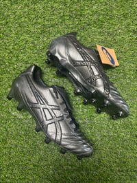 Image 2 of Asics Testimonial 4 IT