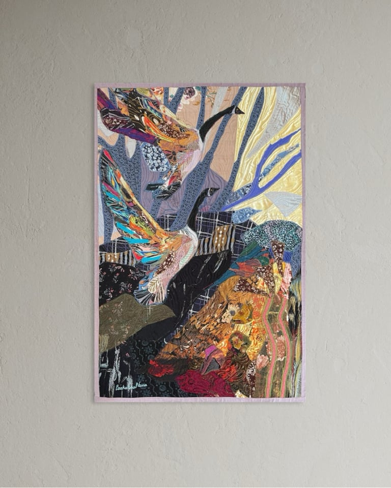 "Let's fly on" - 73x48 cm, art quilt with birds Image 2