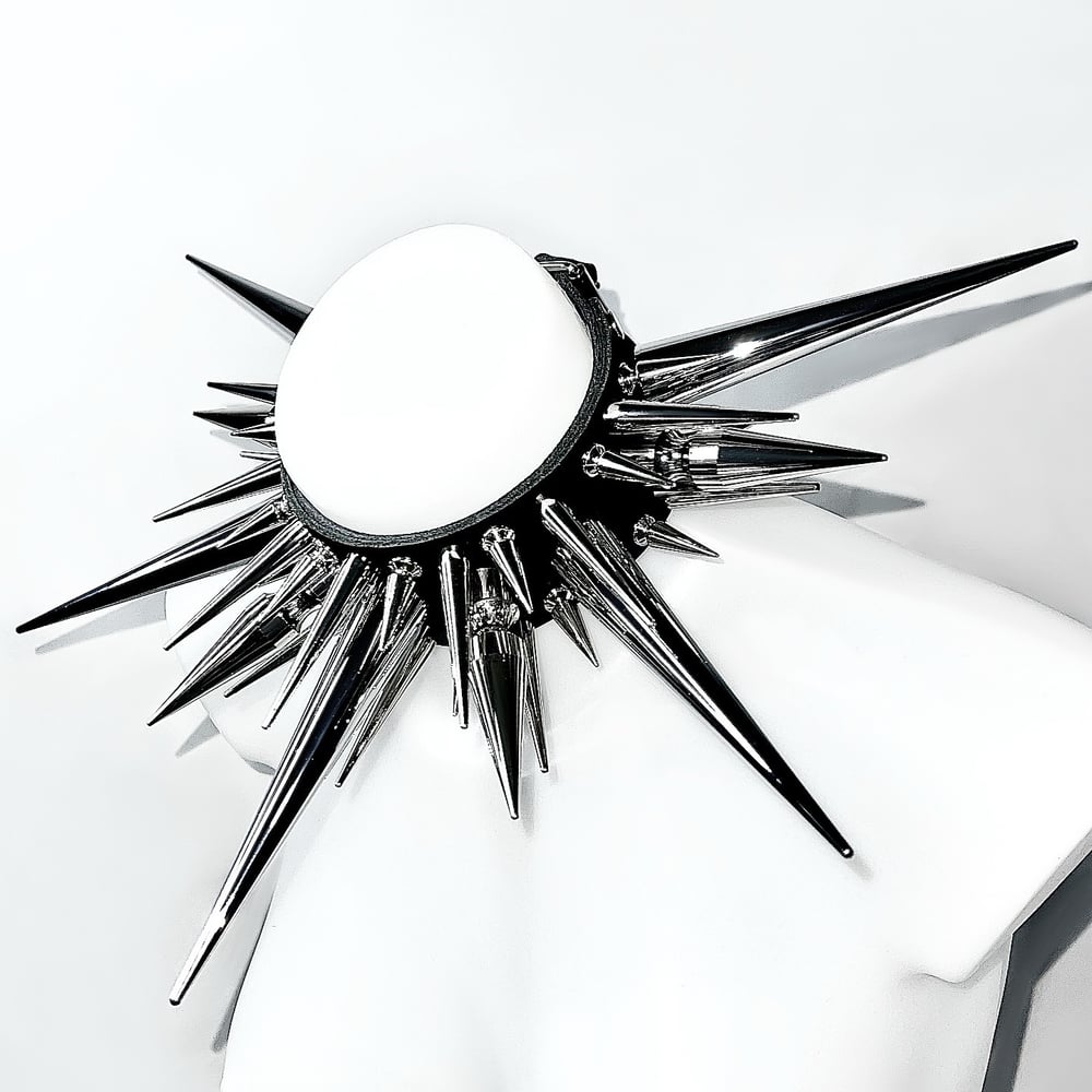 Image of BRUTEFORCE CHOKER