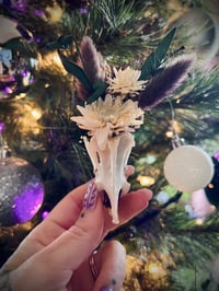 Image 23 of Bonequets