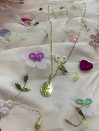 Image 2 of Rose necklace 