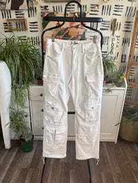 NWT fashion Nova white pants 