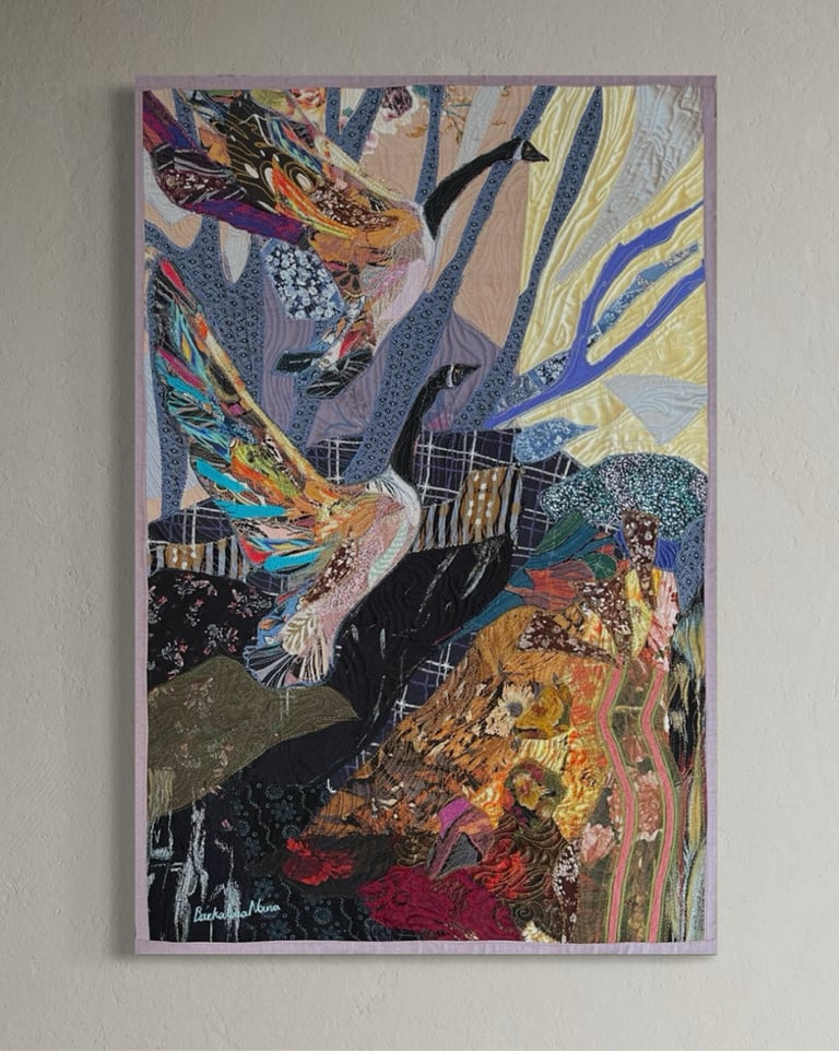 "Let's fly on" - 73x48 cm, art quilt with birds Image 7