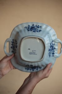 Image 3 of Schüssel mit Griffen, Delfter Blau