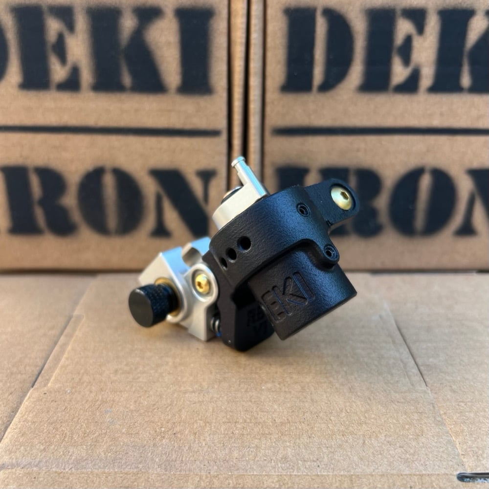 RABBIT V1 ANODIZED SILVER | DEKI IRON