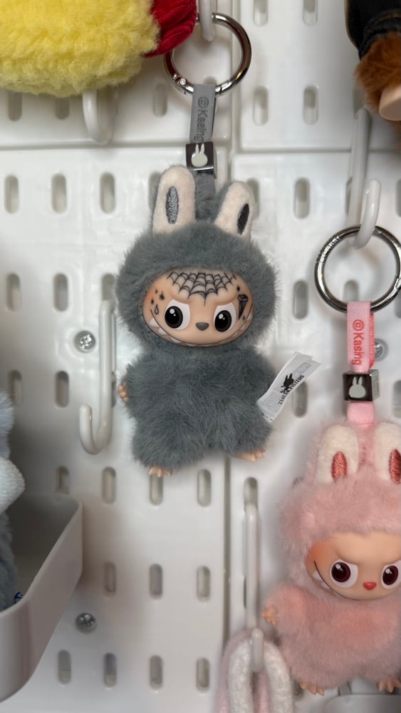 Image of Labubu Pin For Love 2