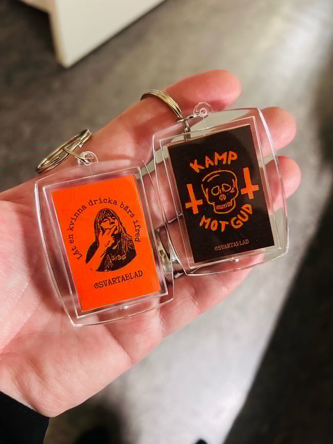 Nyckelring - Kamp mot gud