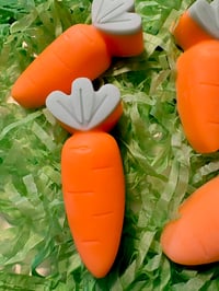Image 2 of Mini carrot wax melts x 2