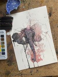 Image 1 of Éléphant Rose 