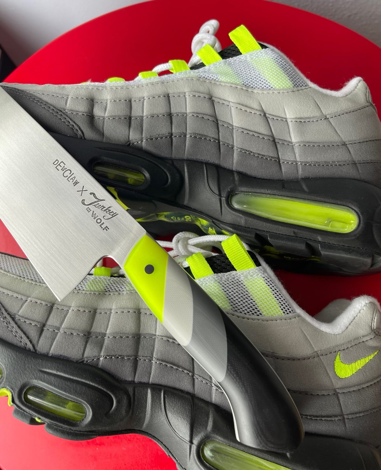 Neon 95 Turkey and the Wolf Gyuto | Dewclaw Knives