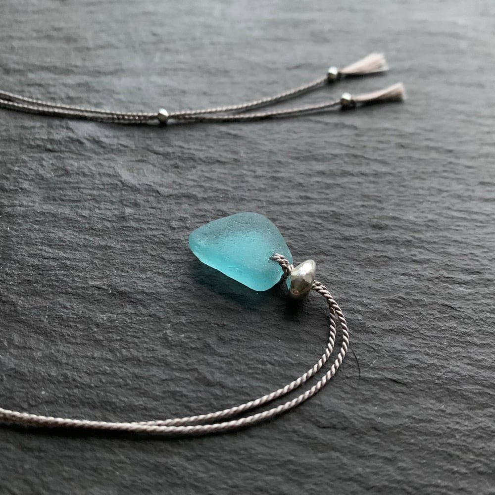 Image of Turquoise sea glass necklace - Covehithe