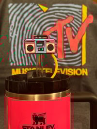 Image 2 of RETRO STRAW COVER ( radio)