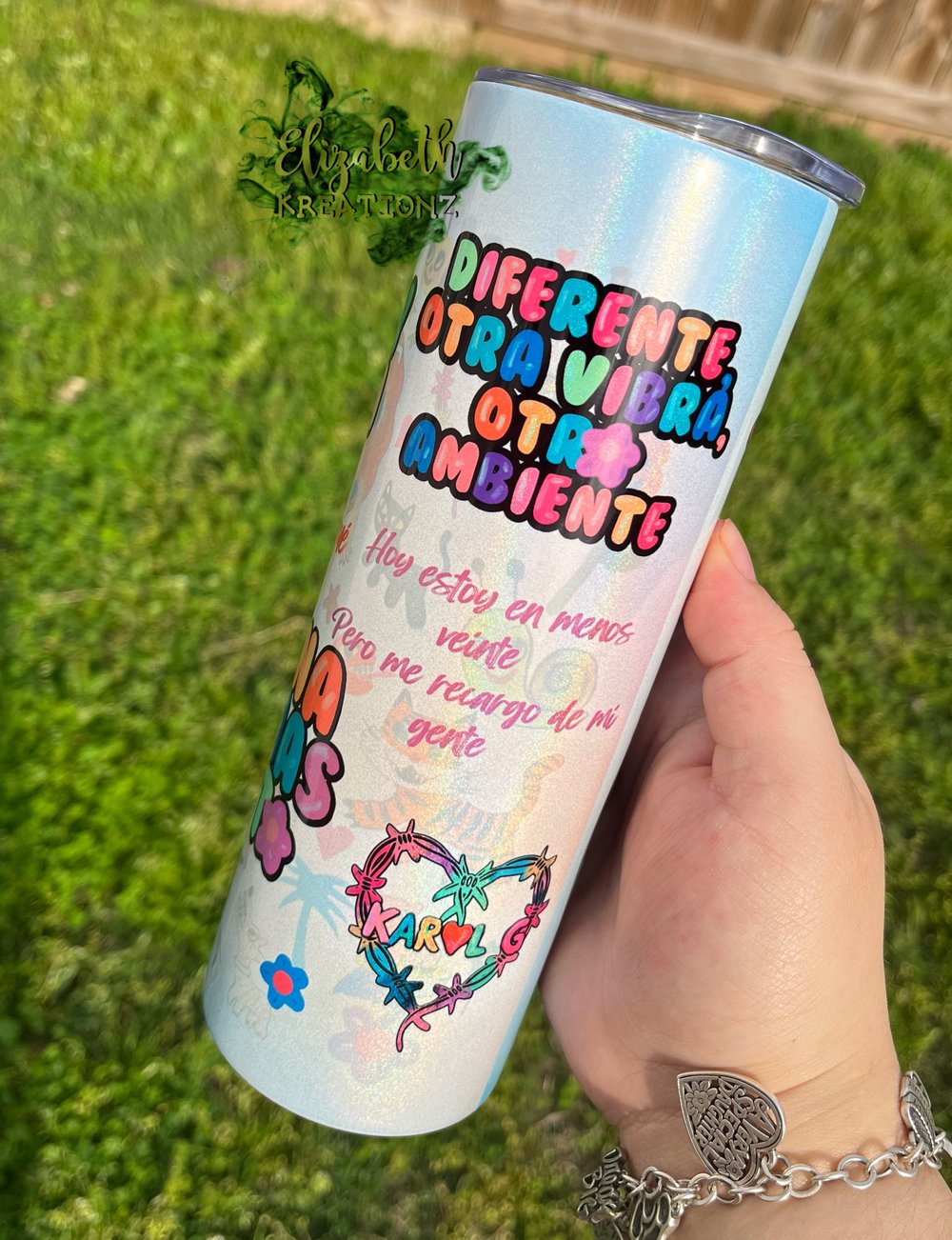 MIENTRAS ME CURO DEL CORAZÓN HOLOGRAPHIC TUMBLER