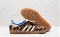 Image 2 of Cheetah Sambas