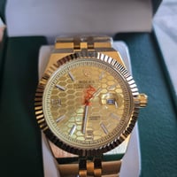 Image 3 of *Exclusive* 🐝 Honeycomb 🍯 Big Face Luxury Watch