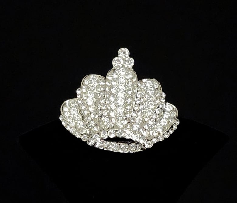 Image of Silver Rhinestone Queen Brooch