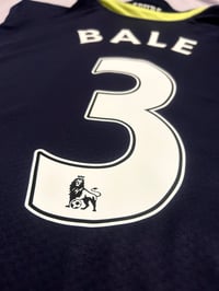 Image 10 of Tottenham Hotspur “BALE 3” 2010/11 Third Shirt + PL patches (L) 