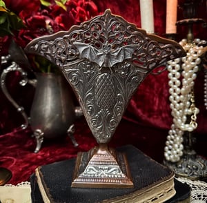 Image of Vintage Fan Shaped Vase