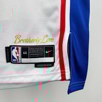Image 4 of Philadelphia 76ers Away