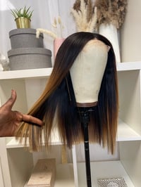 Image 18 of PRÉCOMMANDE Carré long balayage 14’